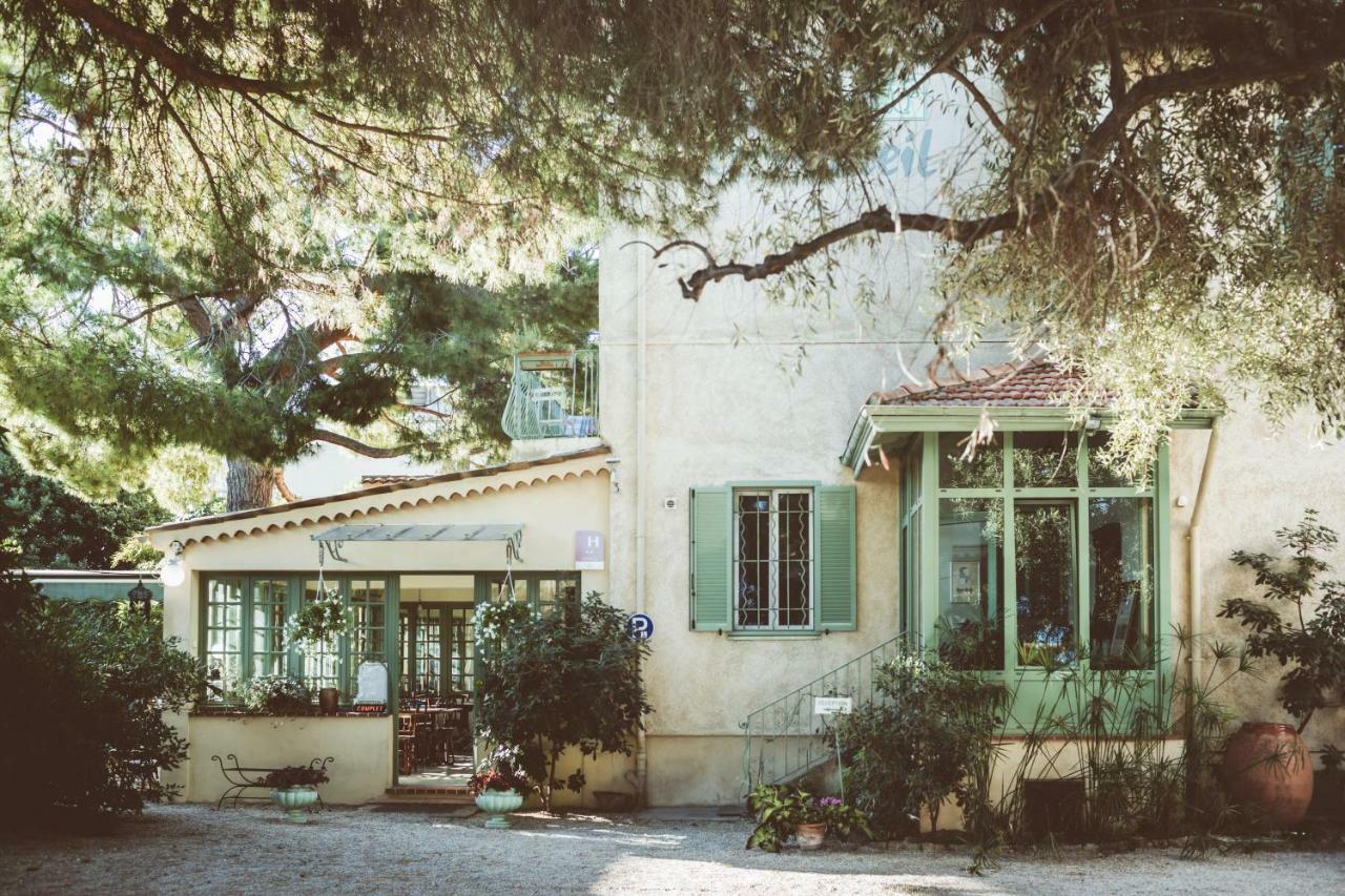 Hotel Le Ponteil อองทีบส์ ภายนอก รูปภาพ